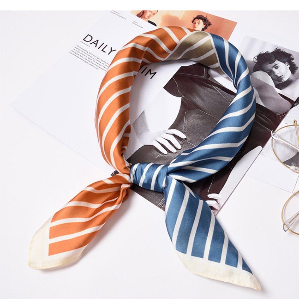 High Quality Designer Square Silk Scarf/ Neckerchi